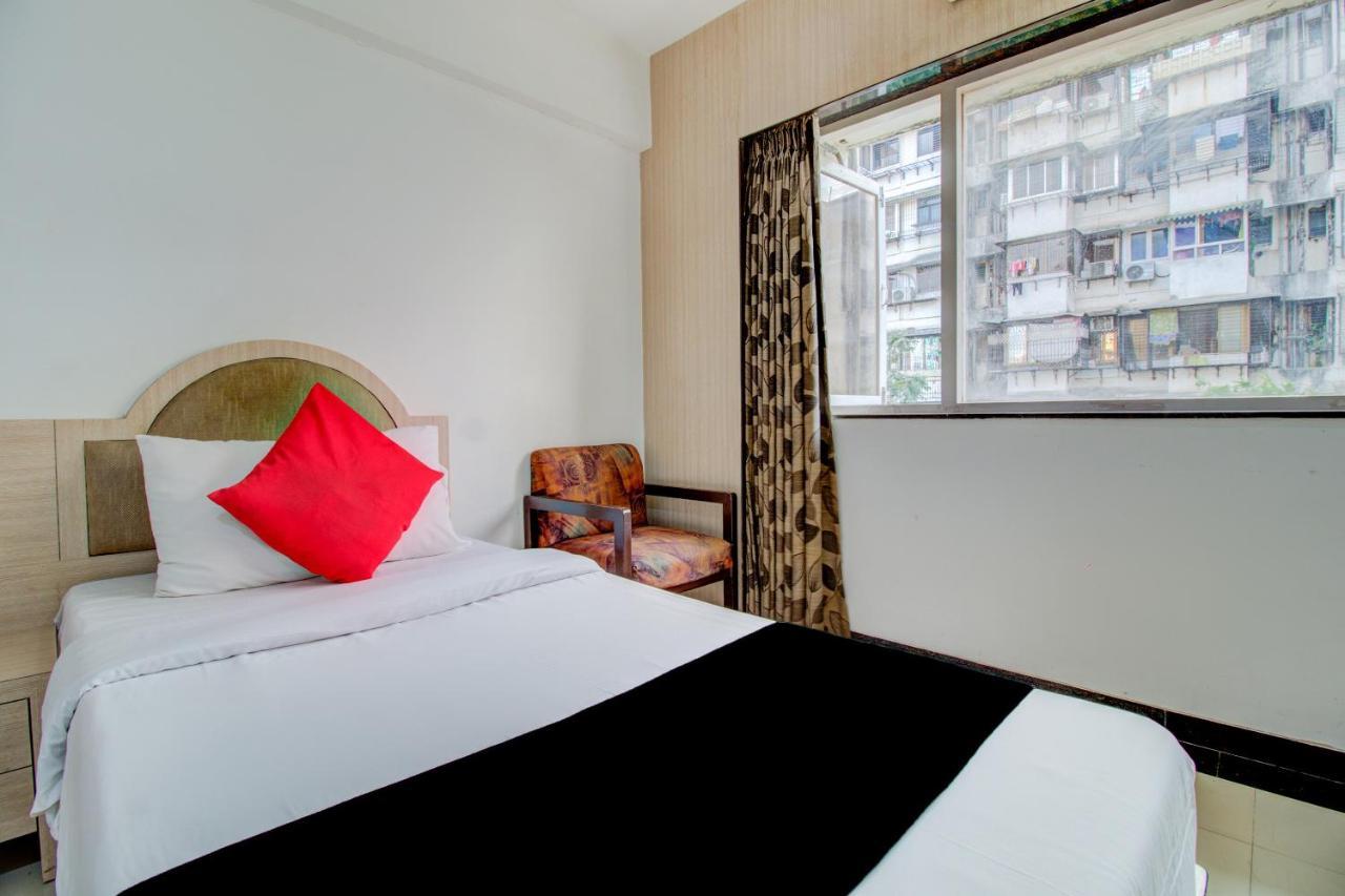 Capital O 76484 Hotel Balwas International Mumbai Dış mekan fotoğraf