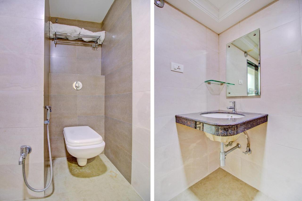 Capital O 76484 Hotel Balwas International Mumbai Dış mekan fotoğraf