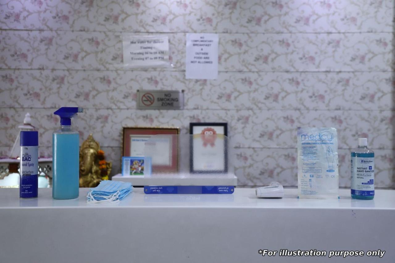 Capital O 76484 Hotel Balwas International Mumbai Dış mekan fotoğraf